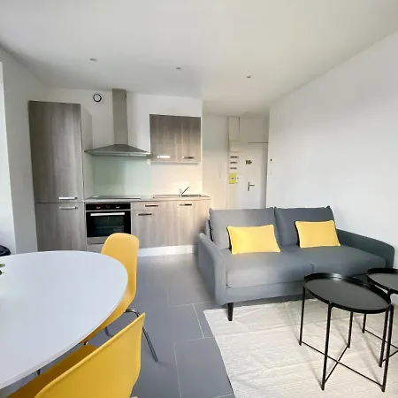 Magnifique T2 40M2 Lumineux, Moderne Et Renove Avec Fibre Apartment Belfort Exterior photo