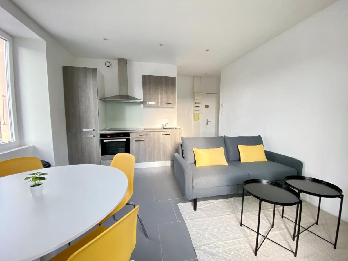 Magnifique T2 40m2 Lumineux, Moderne Et Renove Avec Fibre